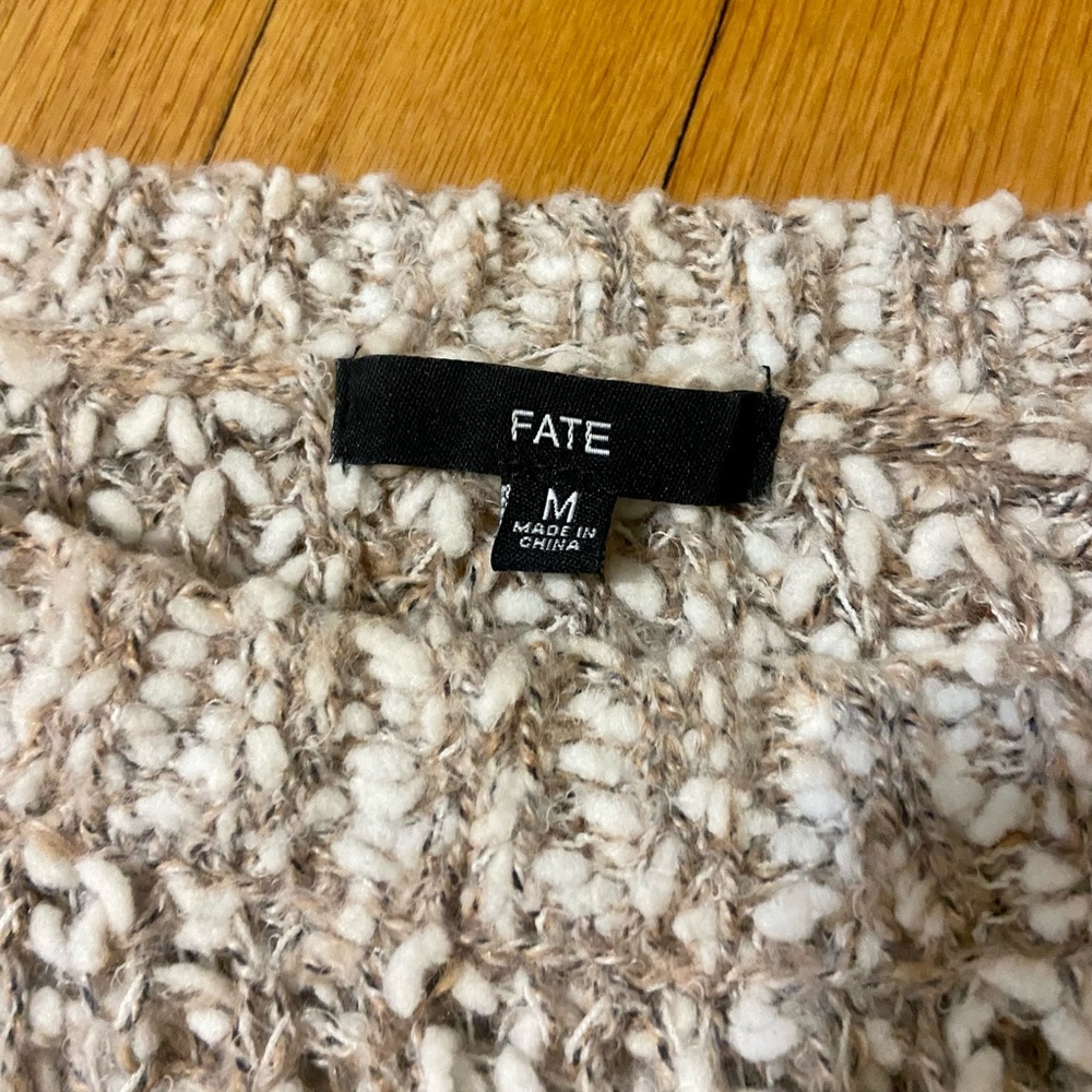Textured Sweater - Picture 3 of 7